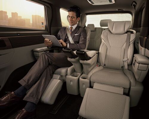 ExectiveLounge車内